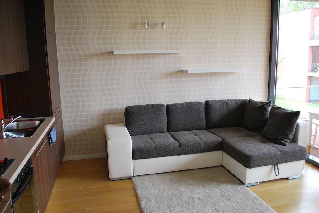Bl Bavaria Yachtclub & Apartments Balatonlelle Habitación foto