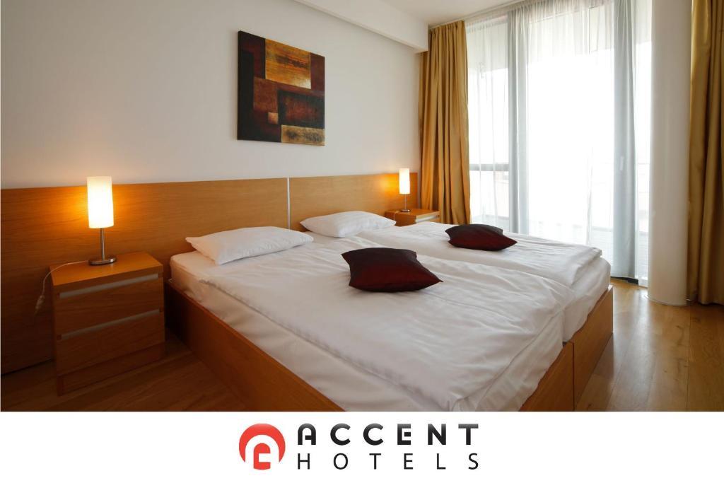 Bl Bavaria Yachtclub & Apartments Balatonlelle Habitación foto